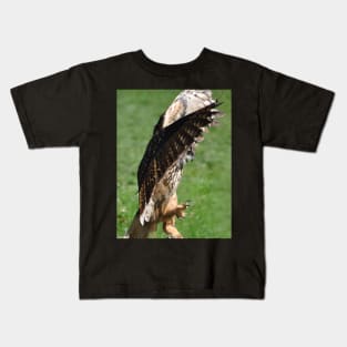 European eagle owl Kids T-Shirt